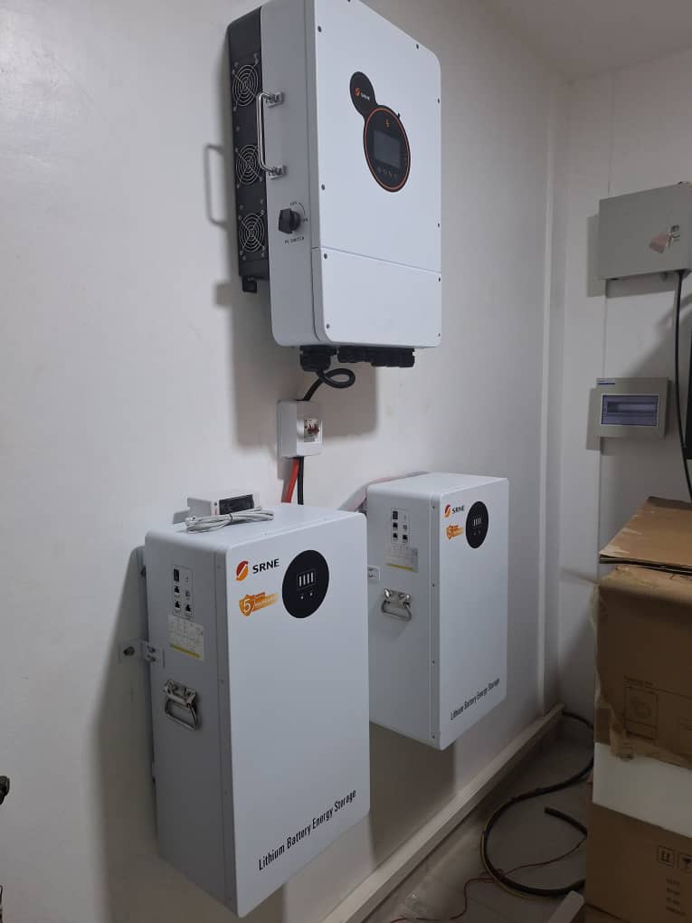 LUXURY ESTATE PACKAGE 12kVA Hybrid Solar System